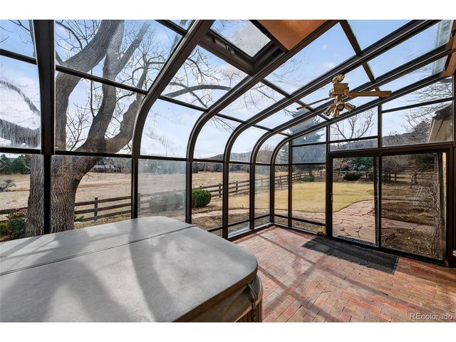 1 Snowy Owl Ln, Littleton, CO 80127