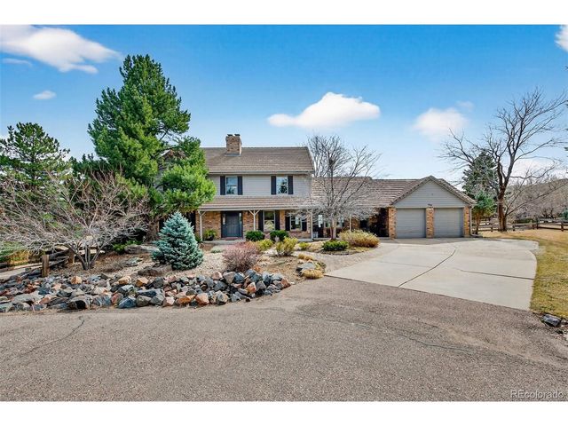 1 Snowy Owl Ln, Littleton, CO 80127