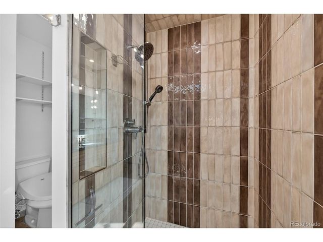 1 Snowy Owl Ln, Littleton, CO 80127