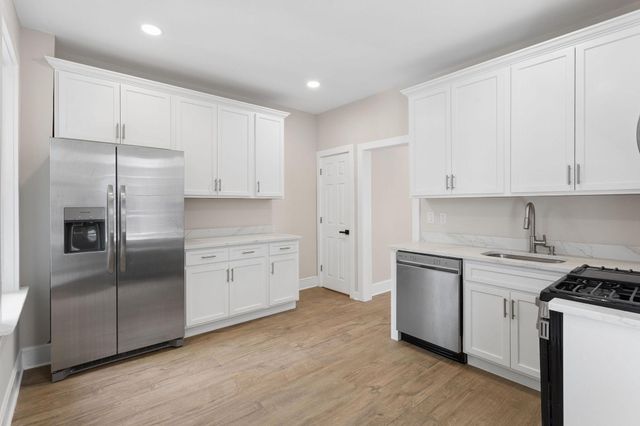 644 EDGEWOOD AVE, Trenton, NJ 08618