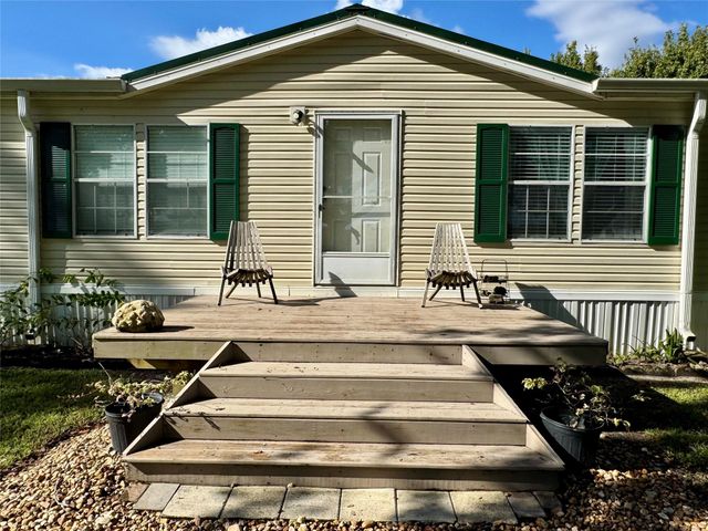 19580 NW 80th Dr, Okeechobee, FL 34972