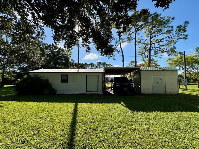 19580 NW 80th Dr, Okeechobee, FL 34972