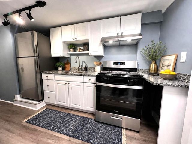 45A Hancock St A, Boston, MA 02114