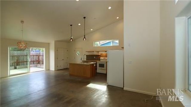 12062 Mead, Middletown, CA 95461