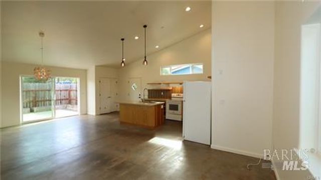 12062 Mead, Middletown, CA 95461