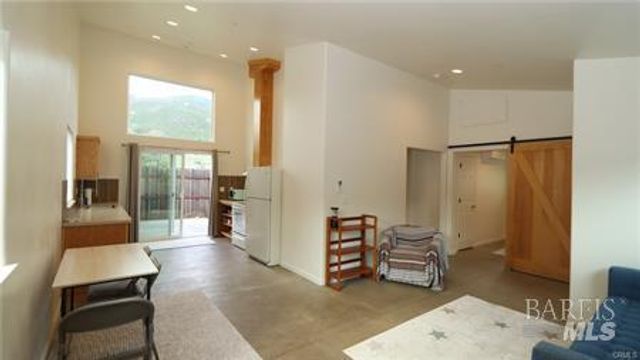 12062 Mead, Middletown, CA 95461