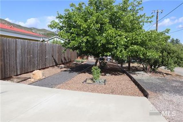 12062 Mead, Middletown, CA 95461