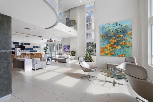 1900 N Bayshore Dr 3311, Miami, FL 33132