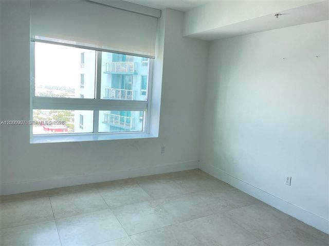 1900 N Bayshore Dr 3311, Miami, FL 33132