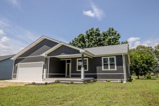 705 E St Louis Street, Knox, IN 46534