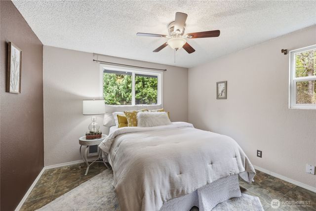 3050 NE Sawdust Hill Road, Poulsbo, WA 98370