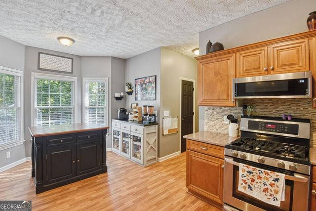 120 Hollow Springs Drive, Hiram, GA 30141