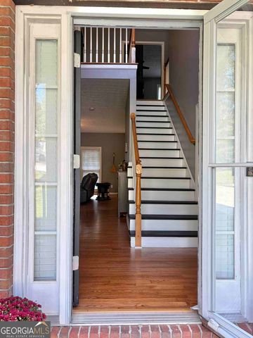 120 Hollow Springs Drive, Hiram, GA 30141