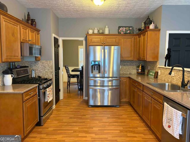 120 Hollow Springs Drive, Hiram, GA 30141