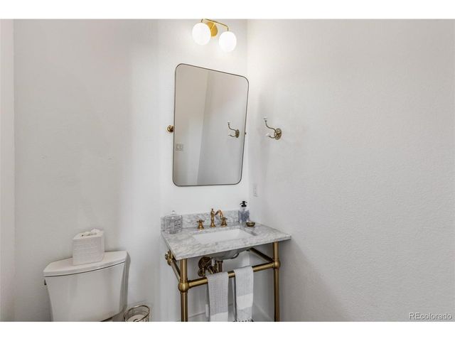 1511 S Milwaukee St, Denver, CO 80210