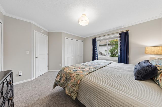9039 Vickors Crossing, Brooklyn Park, MN 55443