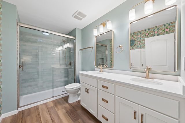 9039 Vickors Crossing, Brooklyn Park, MN 55443