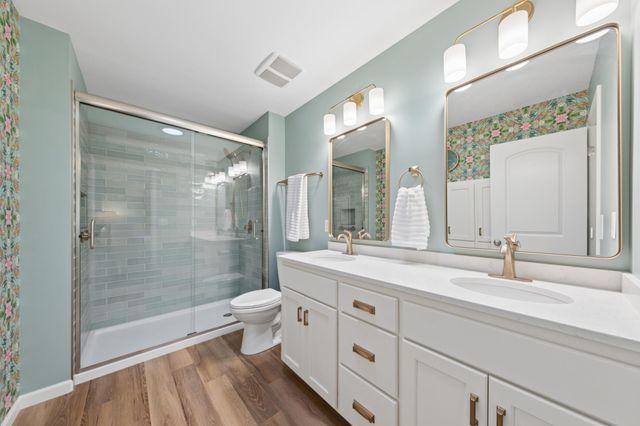 9039 Vickors Crossing, Brooklyn Park, MN 55443