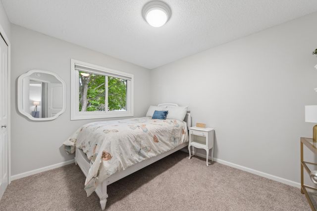 9039 Vickors Crossing, Brooklyn Park, MN 55443