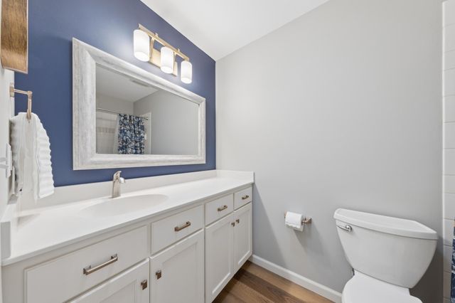 9039 Vickors Crossing, Brooklyn Park, MN 55443