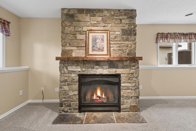 9039 Vickors Crossing, Brooklyn Park, MN 55443