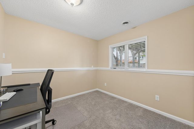 9039 Vickors Crossing, Brooklyn Park, MN 55443