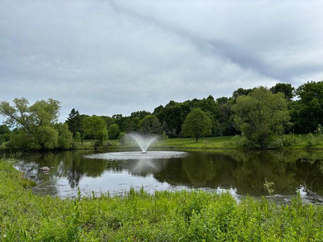 9039 Vickors Crossing, Brooklyn Park, MN 55443
