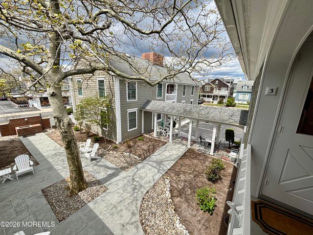 21 Mount Street B-3, Bay Head, NJ 08742