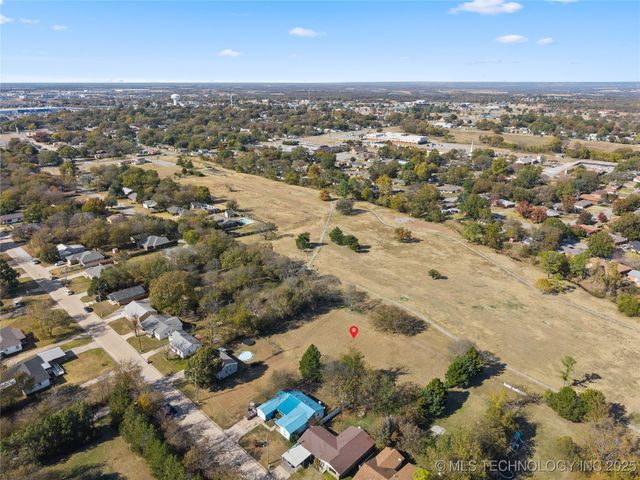 15th, Ardmore, OK 73401