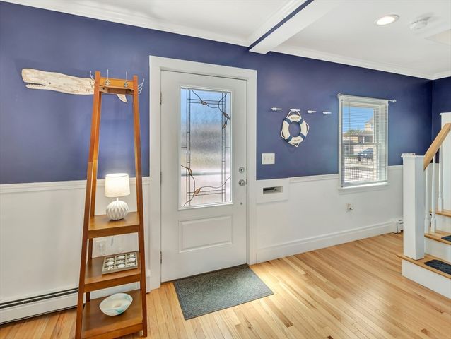 16 Manomet Ave August, Hull, MA 02045