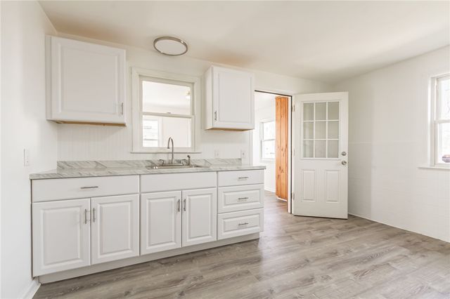 285 Waring Road, Rochester, NY 14609