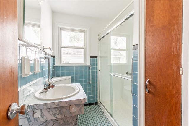 285 Waring Road, Rochester, NY 14609