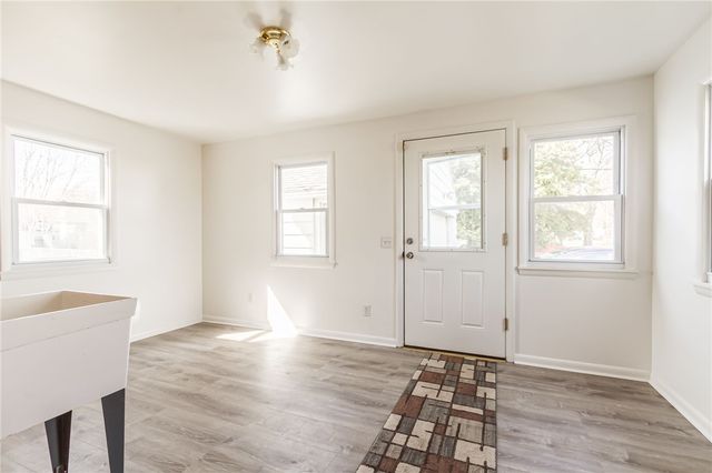 285 Waring Road, Rochester, NY 14609