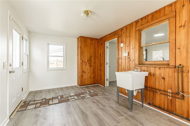 285 Waring Road, Rochester, NY 14609