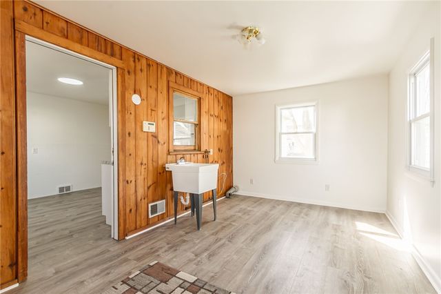 285 Waring Road, Rochester, NY 14609