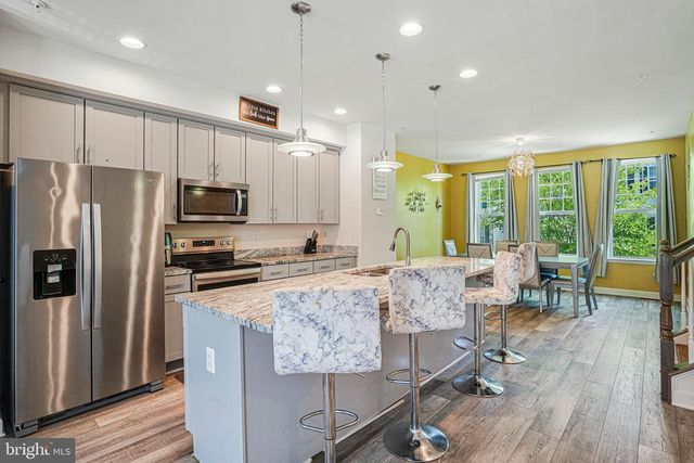 7206 WOOD TRAIL DR, Lanham, MD 20706