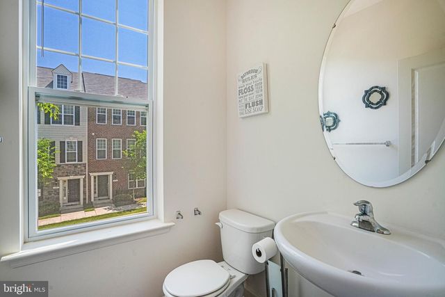 7206 WOOD TRAIL DR, Lanham, MD 20706