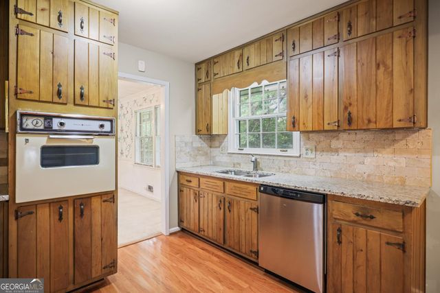 2902 Marlin Circle, Chamblee, GA 30341