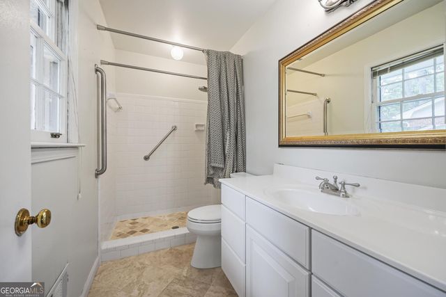 2902 Marlin Circle, Chamblee, GA 30341