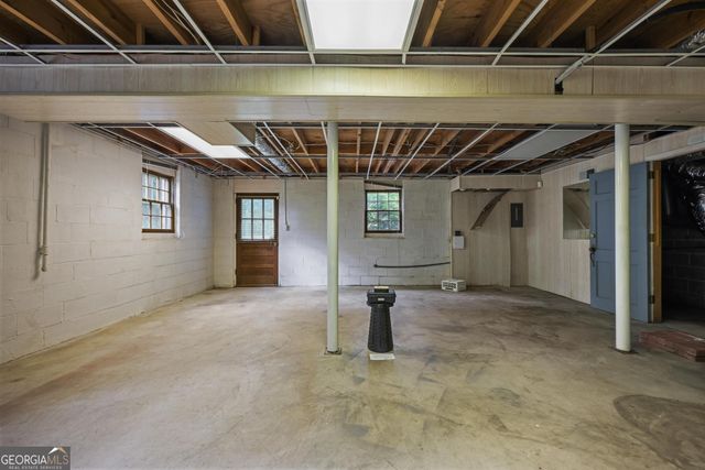 2902 Marlin Circle, Chamblee, GA 30341