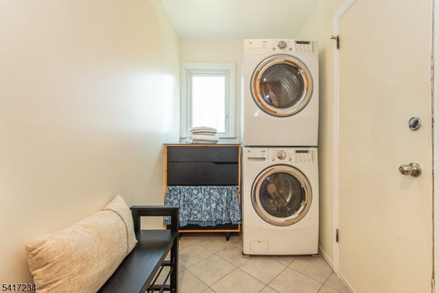 23 Powell Dr, West Orange Twp., NJ 07052