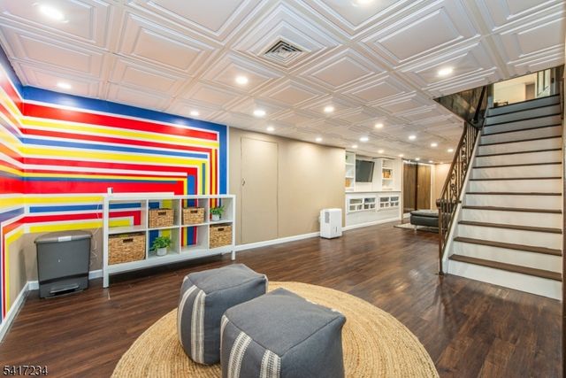 23 Powell Dr, West Orange Twp., NJ 07052