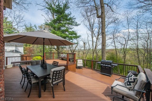 23 Powell Dr, West Orange Twp., NJ 07052