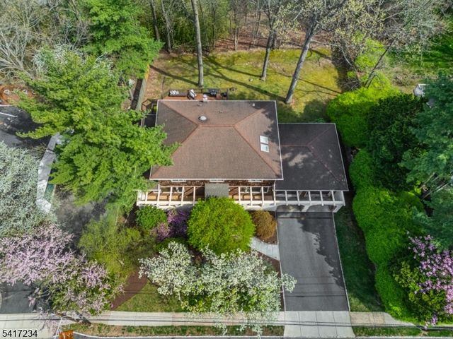 23 Powell Dr, West Orange Twp., NJ 07052