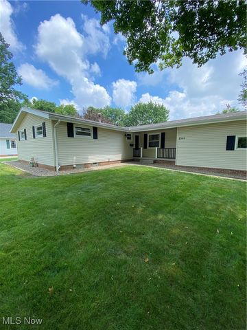 2580 Crestview Avenue, Alliance, OH 44601
