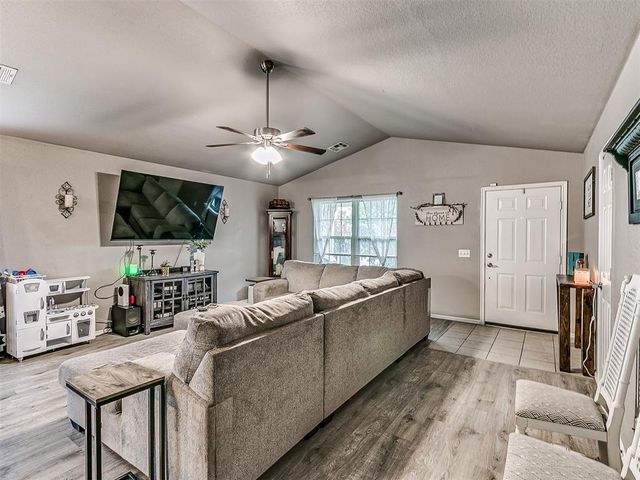 2713 Edgemere Drive, Norman, OK 73071