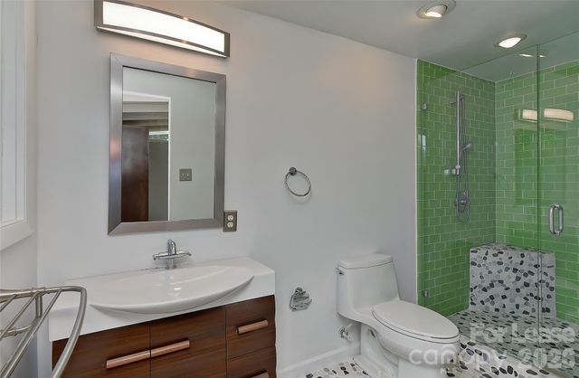 3111 Spring Valley Road, Charlotte, NC 28210