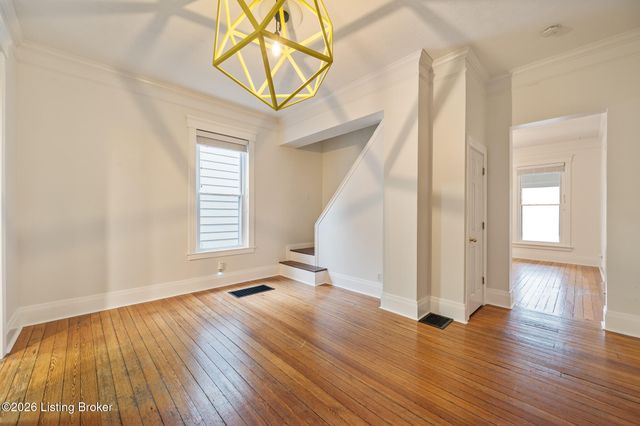 1820 Sherwood Ave 1, Louisville, KY 40205