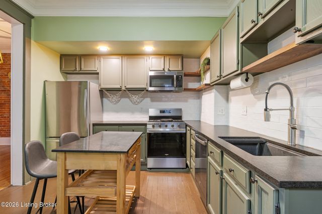 1820 Sherwood Ave 1, Louisville, KY 40205