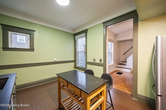 1820 Sherwood Ave 1, Louisville, KY 40205